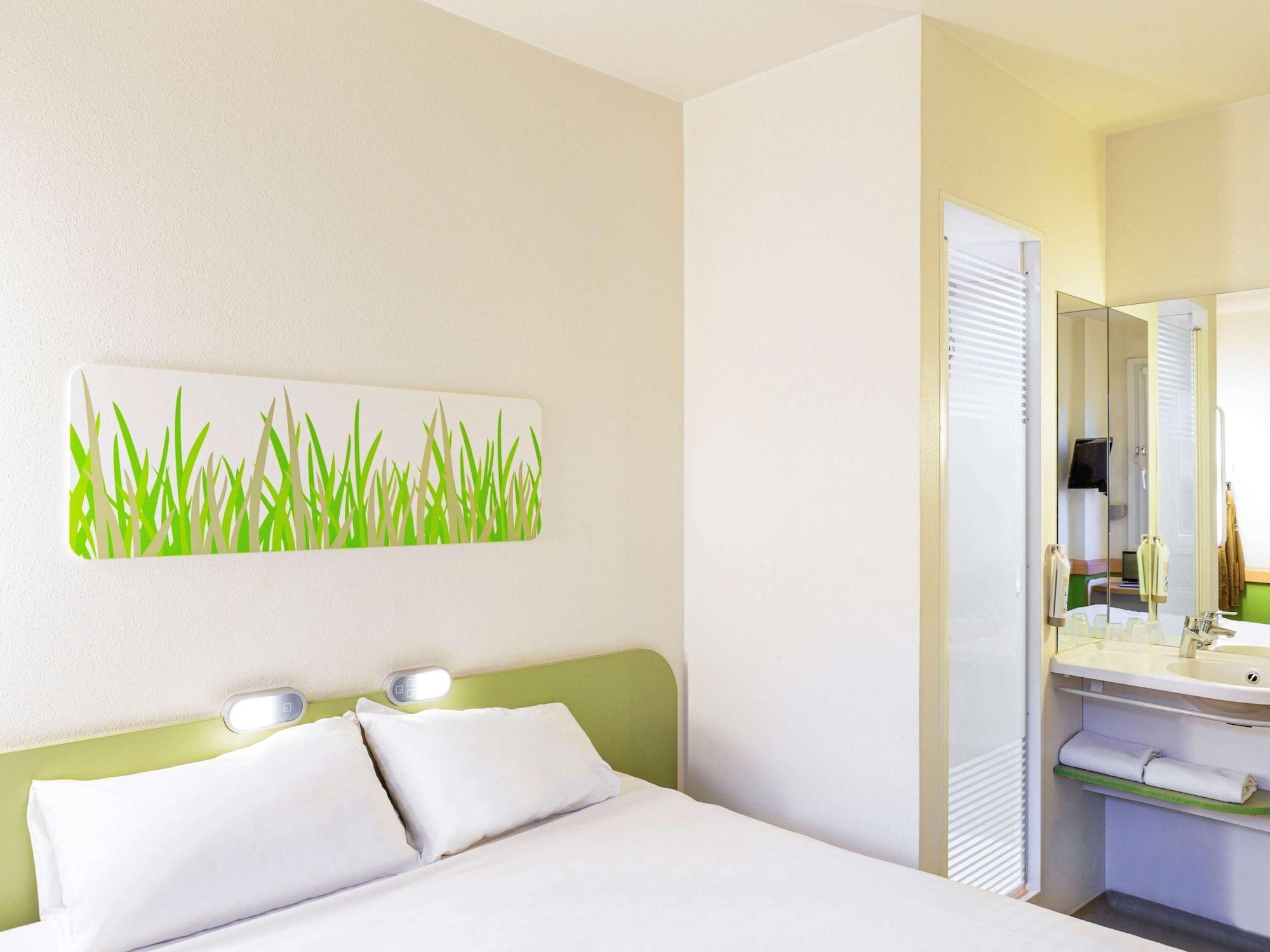 Ibis Budget 베르주라크 외부 사진
