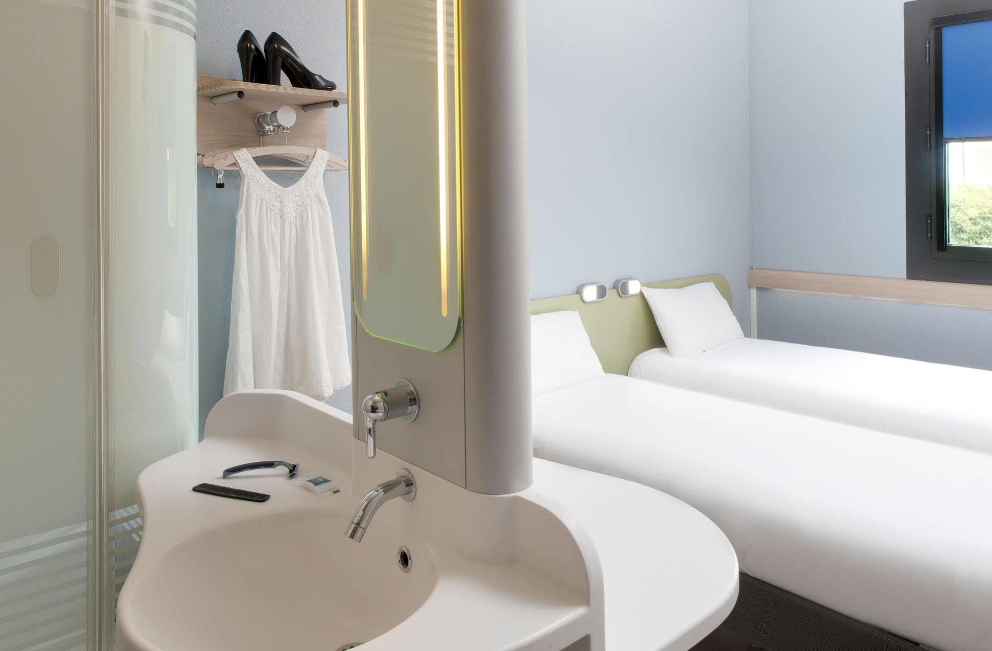 Ibis Budget 베르주라크 외부 사진