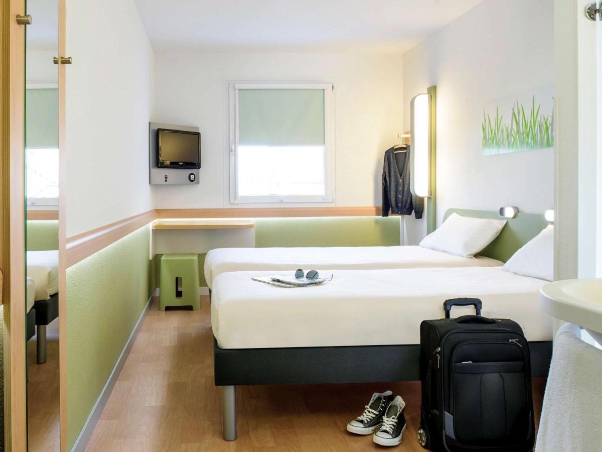 Ibis Budget 베르주라크 외부 사진